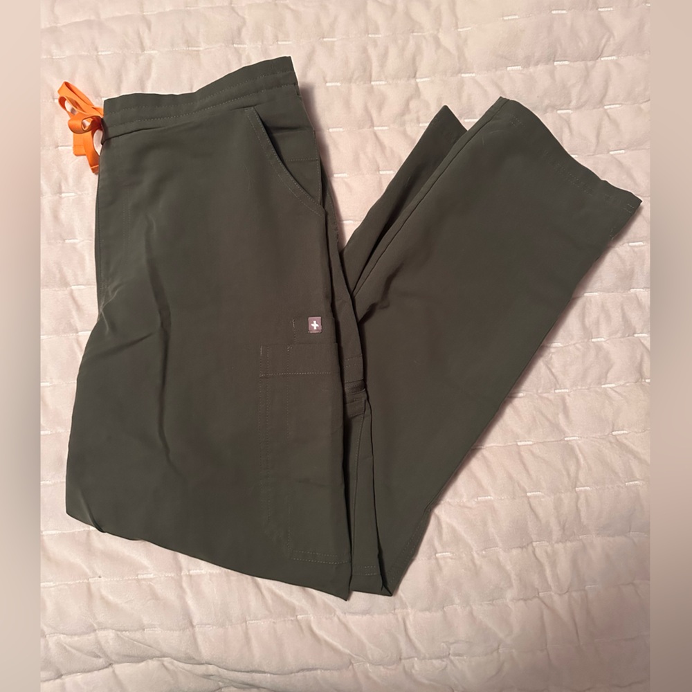 Figs Moss Yola Scrub Pant